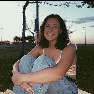 Meet your Posher, Jillian